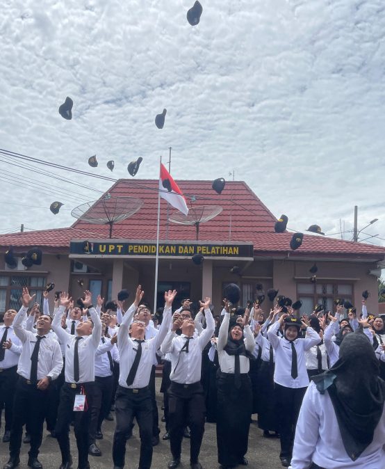 Semester Lesson Plan or Rencana Pembelajaran Semester (RPS) Development in the Undergraduate Chemistry Program University of Bengkulu: Enhancing the Quality of Chemistry Education