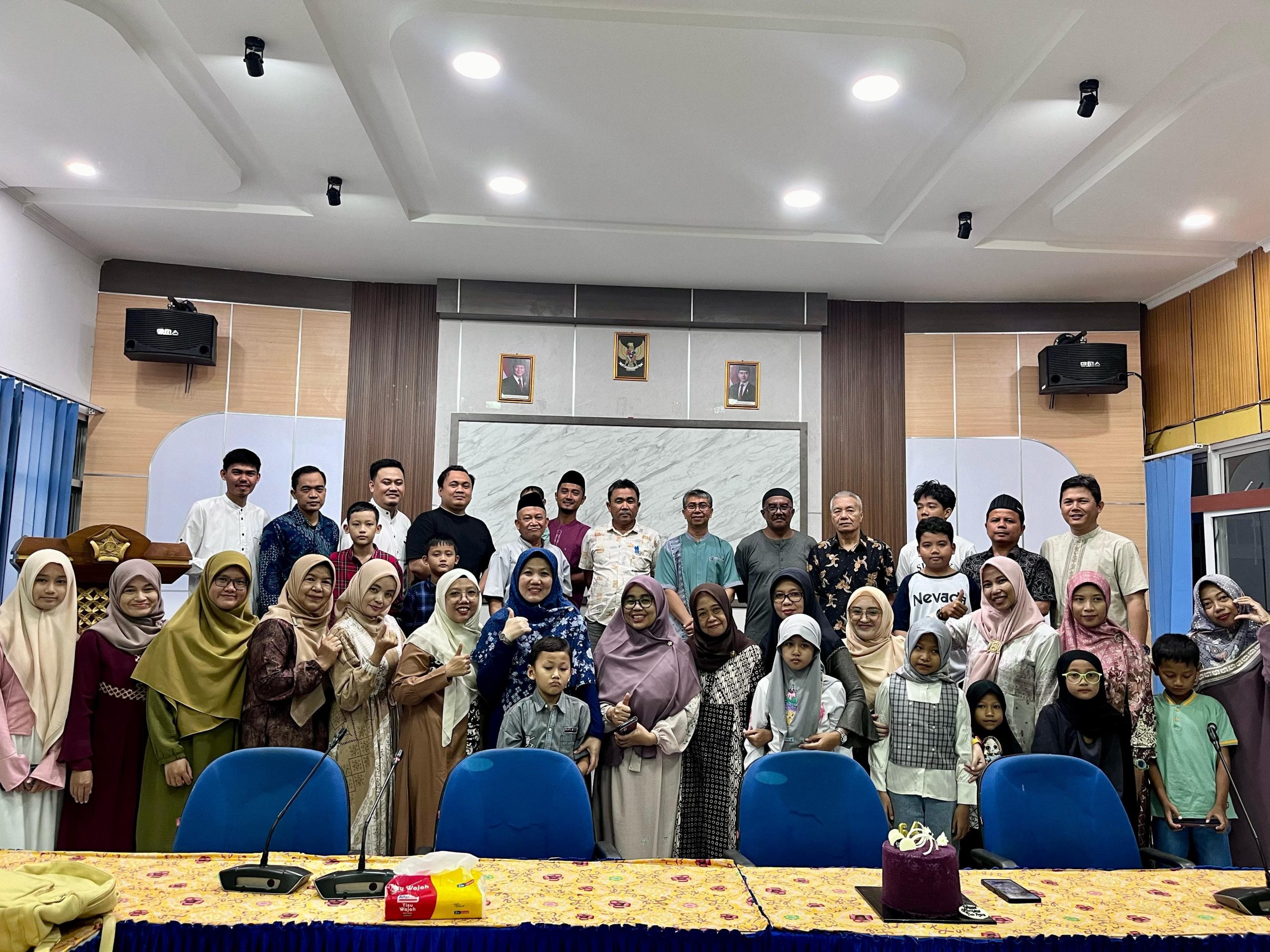 IFTAR GATHERING OF LECTURERS AND STAFF OF THE UNDERGRADUATE AND MASTER’S CHEMISTRY PROGRAMS AT UNIVERSITY OF BENGKULU: STRENGTHENING BONDS IN THE HOLY MONTH OF RAMADAN IFTAR GATHERING OF LECTURERS AND STAFF OF THE UNDERGRADUATE AND MASTER’S CHEMISTRY PROGRAMS AT UNIVERSITY OF BENGKULU: STRENGTHENING BONDS IN THE HOLY MONTH OF RAMADAN