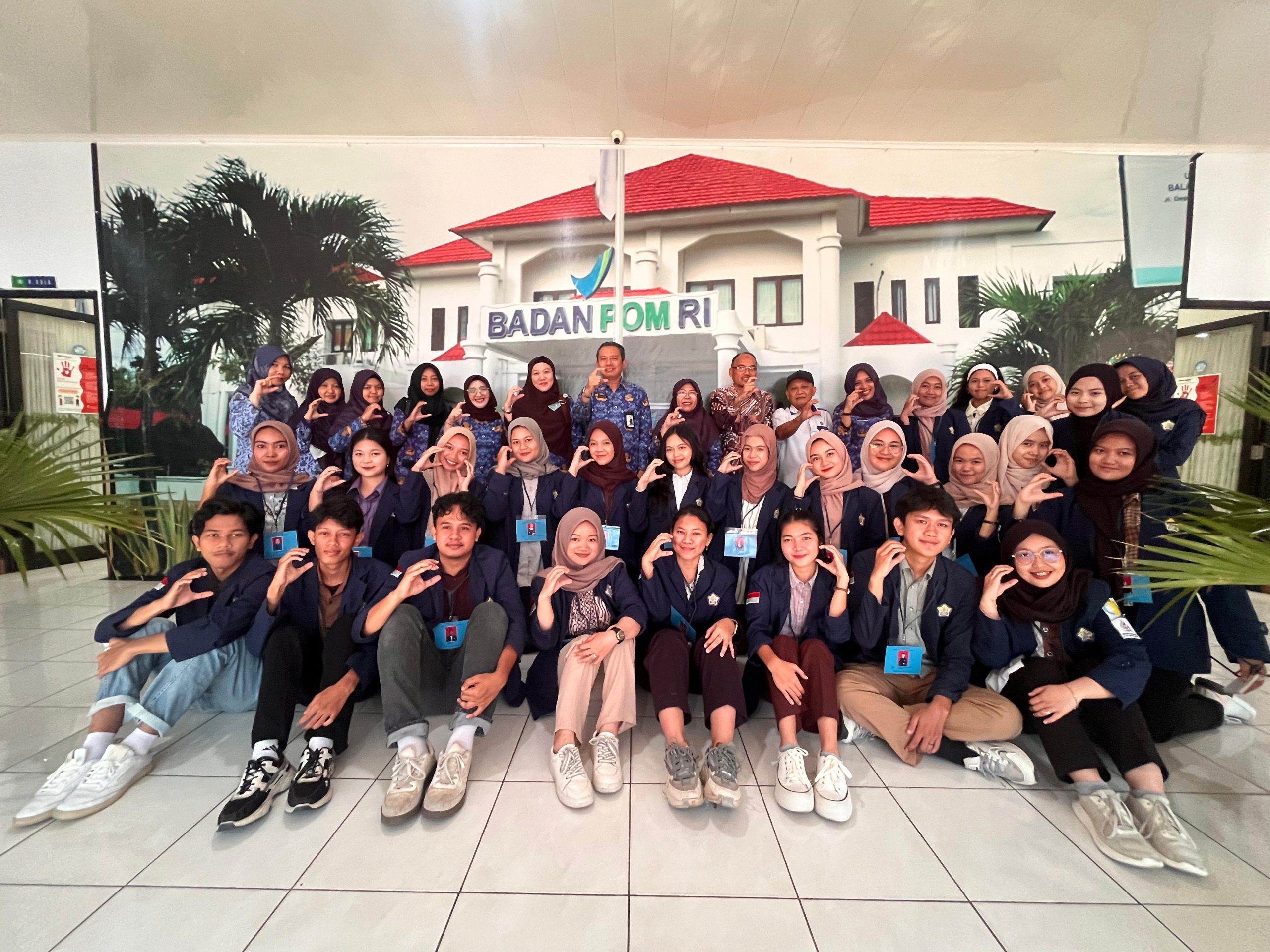 Mahasiswa Kimia Universitas Bengkulu Angkatan 2022 Laksanakan Magang di Berbagai Instansi Mitra Mahasiswa Kimia Universitas Bengkulu Angkatan 2022 Laksanakan Magang di Berbagai Instansi Mitra