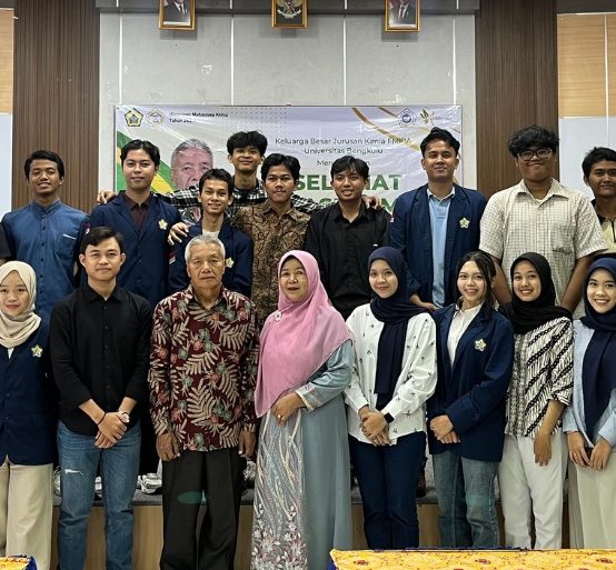 Prodi S1 Kimia Lepas Purna Bakti Drs. Nesbah