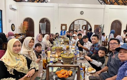 Kebersamaan dalam Iftar Prodi S1 Kimia FMIPA Universitas Bengkulu