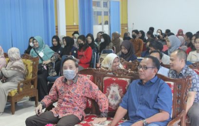 Public Lecturer : Enchancing Performance of Classification Models through Active Learning