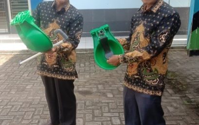 CATTLE DRINKING USING AN AUTOMATIC SYSTEM WITH THE VALPE CHOPPER MODEL IN THE GANG RESAM CATTLE FARMER GROUP IN TALANG PAUH VILLAGE, PONDOK KELAPA DISTRICT, CENTRAL BENGKULU CATTLE DRINKING USING AN AUTOMATIC SYSTEM WITH THE VALPE CHOPPER MODEL IN THE GANG RESAM CATTLE FARMER GROUP IN TALANG PAUH VILLAGE, PONDOK KELAPA DISTRICT, CENTRAL BENGKULU