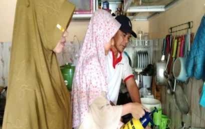 Production of Ant Poison using Natural Ingredients in Household Scale for Households in Talang Pauh Village Production of Ant Poison using Natural Ingredients in Household Scale for Households in Talang Pauh Village