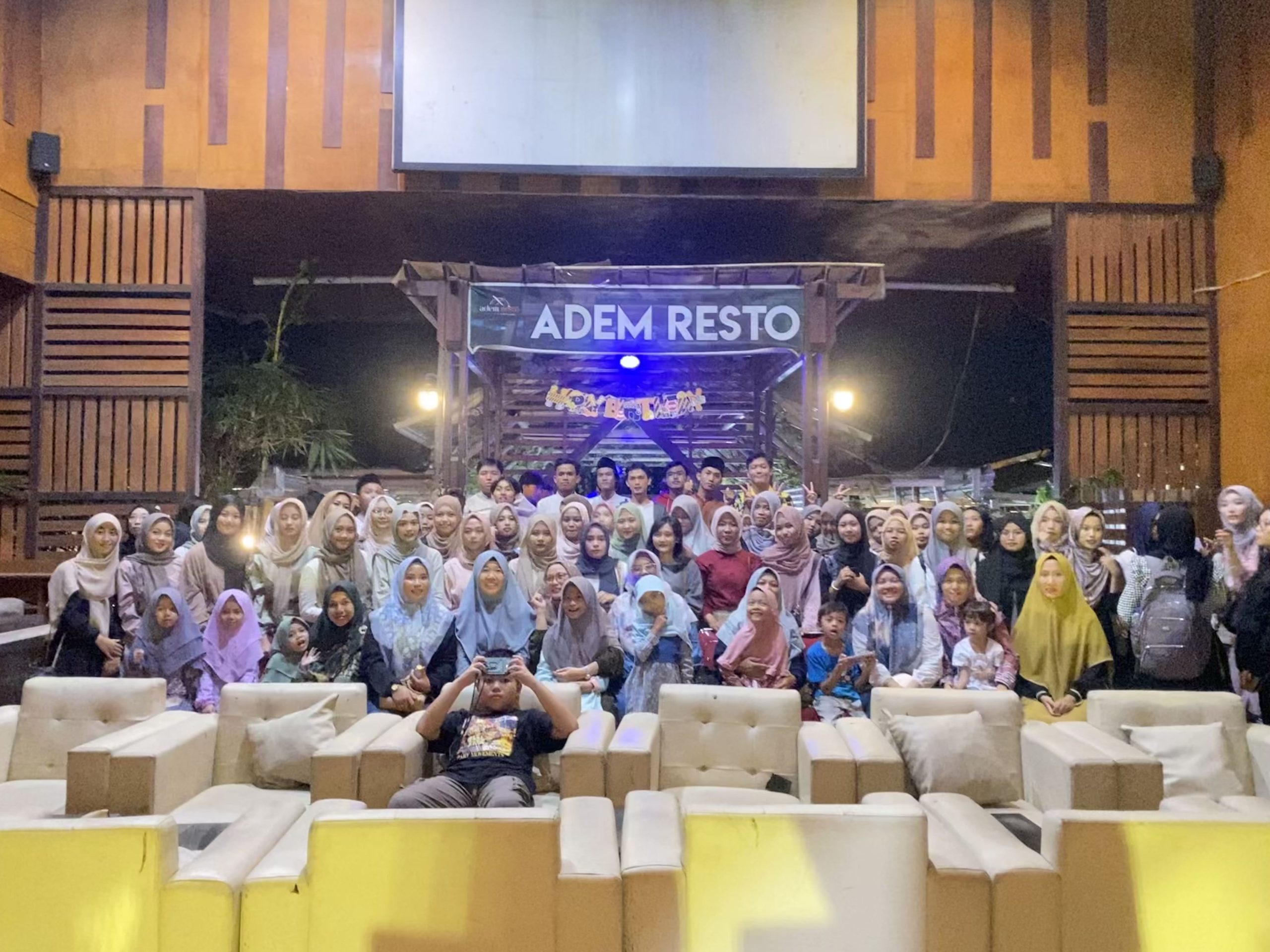 Bengkulu University Statistics Students and Lecturers Unite in Iftar Gathering Bengkulu University Statistics Students and Lecturers Unite in Iftar Gathering