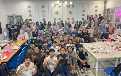 Iftar Gathering of HIMASTA and the Undergraduate Statistics Program Held in a Warm and Family-Like Atmosphere /  Buka Bersama HIMASTA dan Prodi S1 Statistika Berlangsung Penuh Kekeluargaan