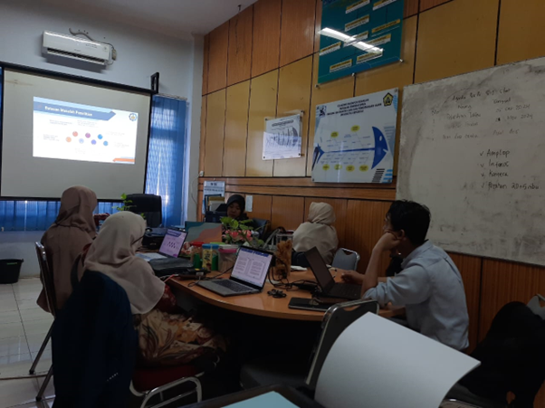 Mothly Scientific Discussion-April 2025 Undergraduate Statistics :  Development of Mixed Estimators in Nonparametric Regression for Longitudinal Data  / Program Diskusi Ilmiah Bulan April 2025 Prodi S1 Statistika: Pengembangan Estimator Campuran dalam Regresi Nonparametrik untuk Data Longitudinal