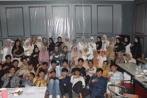 Fostering Togetherness, UNIB Statistics Program and HIMASTA Hold Iftar Gathering 2026/ Jalin Keakraban, Prodi Statistika UNIB dan HIMASTA Gelar Buka Bersama 2026