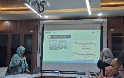 Inovasi Analisis Data Kemiskinan Sumatera, ibu Dr. Idhia Sriliana, S.Si., M.Si. Presentasikan Dua Artikel di Konferensi Internasional ISSTEC 2025