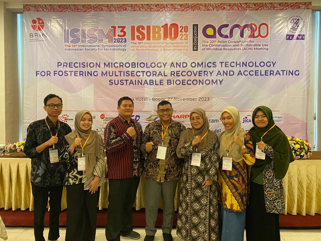 Students and lecturers of Biology department, FMIPA UNIB joined the International Symposium hosted by National Research and Innovation Agency (BRIN) in collaborating with Indonesian Society for Microbiology (PERMI) in Bogor, 27-28th November 2023 Students and lecturers of Biology department, FMIPA UNIB joined the International Symposium hosted by National Research and Innovation Agency (BRIN) in collaborating with Indonesian Society for Microbiology (PERMI) in Bogor, 27-28th November 2023