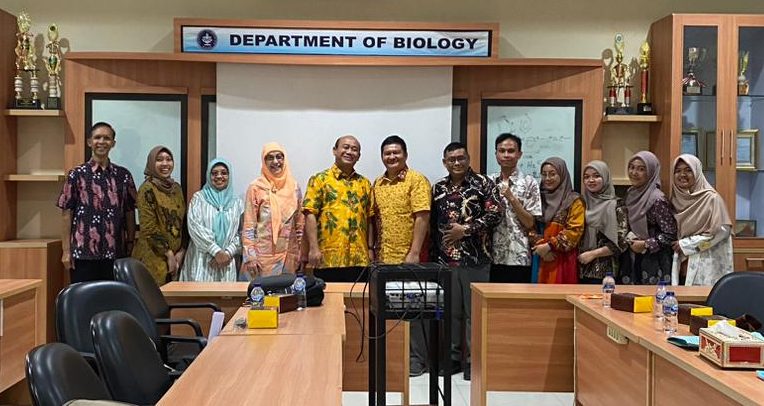 Benchmarking of Biology Master Study Program, FMIPA UNIB to Biology Department, FMIPA IPB University Benchmarking of Biology Master Study Program, FMIPA UNIB to Biology Department, FMIPA IPB University
