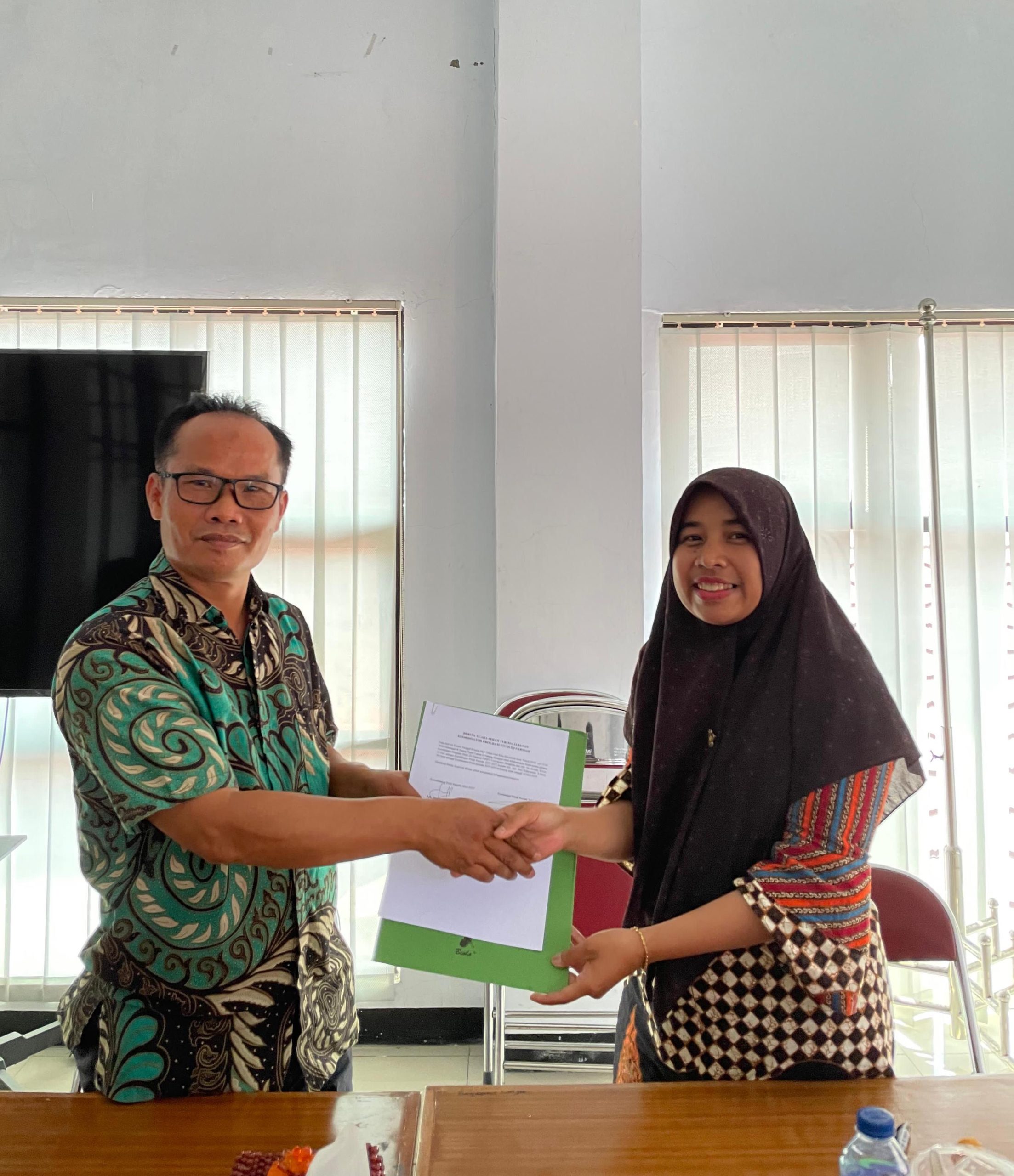 Selamat Kepada Kaprodi D3 Farmasi UNIB Terpilih Periode 2025-2029 Selamat Kepada Kaprodi D3 Farmasi UNIB Terpilih Periode 2025-2029