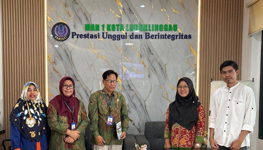 FMIPA UNIB Perluas Jangkauan Promosi Program Studi ke Sekolah-sekolah di Sumatera Selatan dan Jambi FMIPA UNIB Perluas Jangkauan Promosi Program Studi ke Sekolah-sekolah di Sumatera Selatan dan Jambi