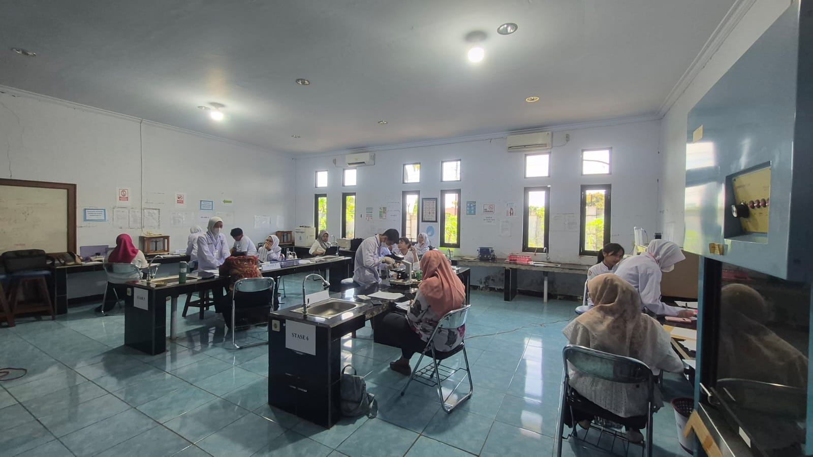 Prodi D3 Farmasi Universitas Bengkulu Melaksanakan OSCE pada Mahasiswa Tingkat 1 dan 2 Prodi D3 Farmasi Universitas Bengkulu Melaksanakan OSCE pada Mahasiswa Tingkat 1 dan 2