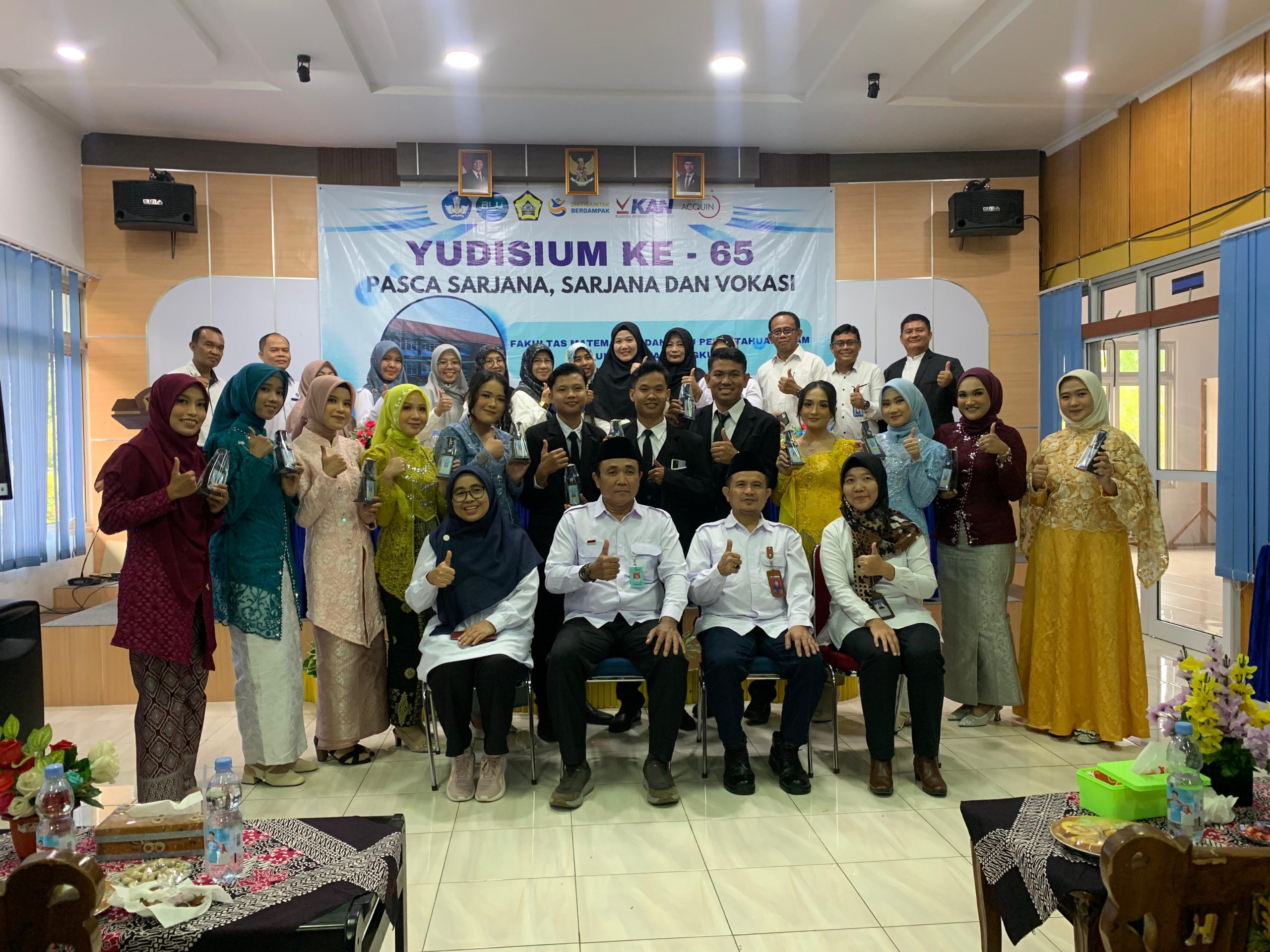 65th Yudisium of FMIPA UNIB: 59 Graduates from Diploma, Undergraduate, and Master’s Programs Officially Conferred 65th Yudisium of FMIPA UNIB: 59 Graduates from Diploma, Undergraduate, and Master’s Programs Officially Conferred