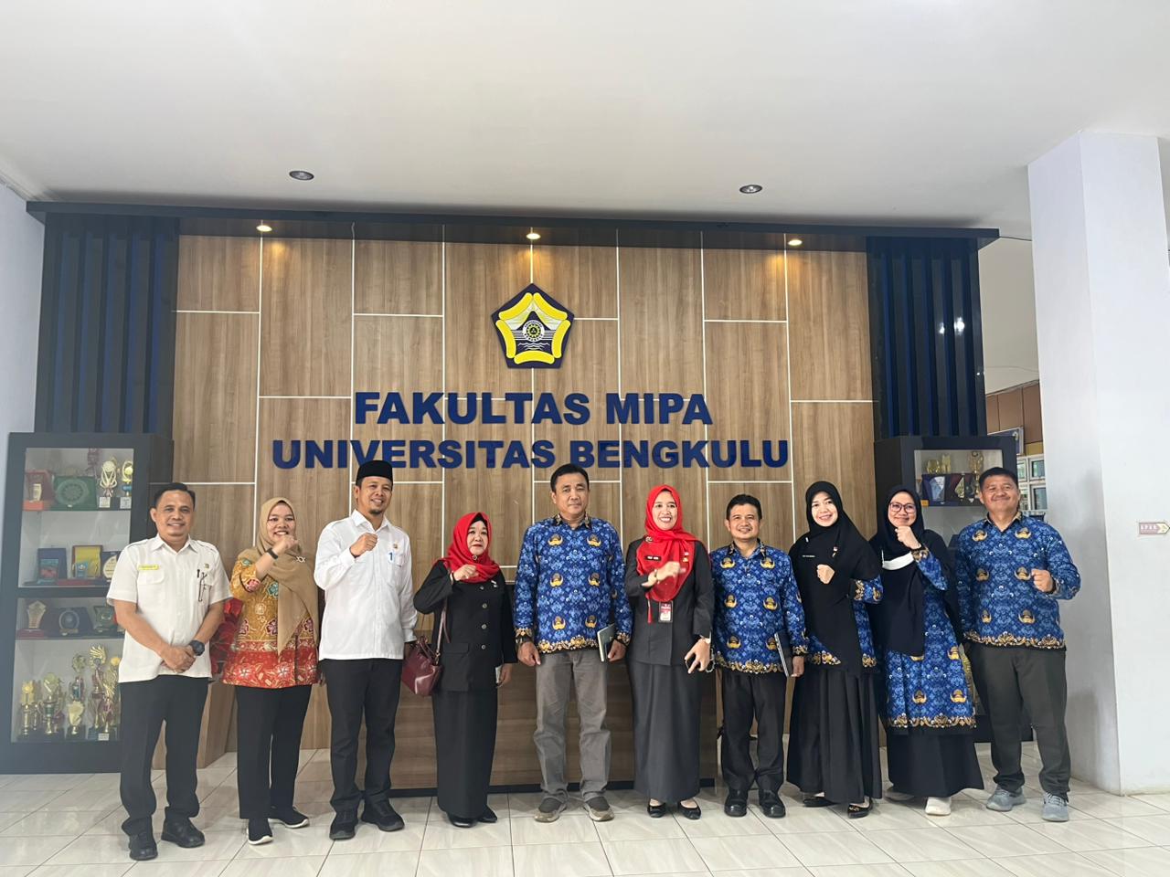 Perkuat Tridharma Perguruan Tinggi, FMIPA Unib Jalin Sinergi Strategis Bersama Diskominfotik Provinsi Bengkulu dan Dinas PMD Bengkulu Tengah